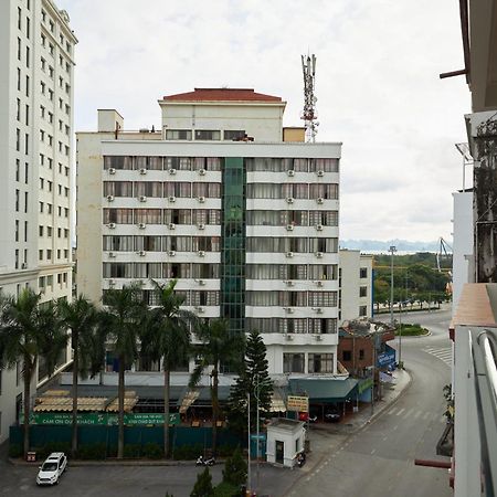 Van Nam Hotel Hạ Long-öböl Kültér fotó